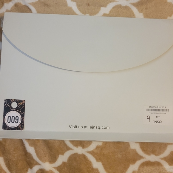 009 JNSQ Olymea Dress - Picture 4 of 14